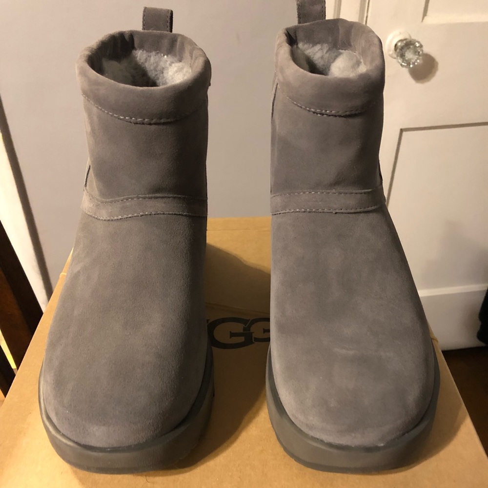 Gray mini Uggs